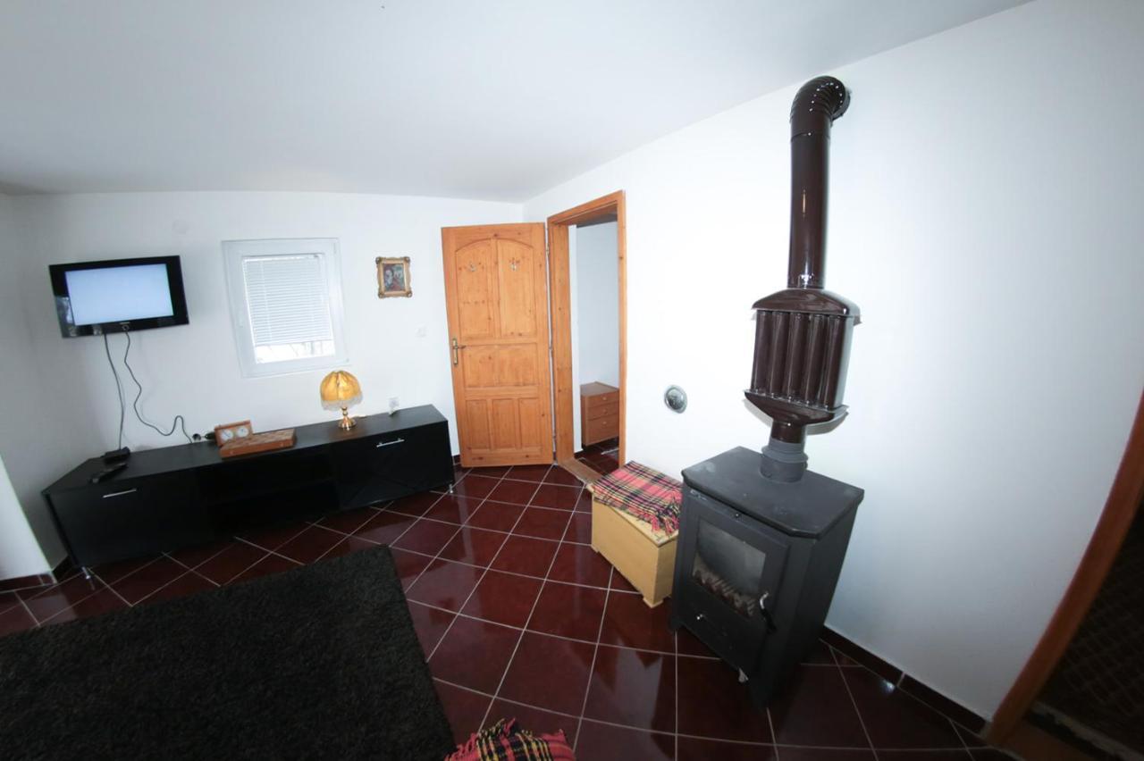 Chalets & Rooms Carda Sebesfok Bezdan Exterior foto